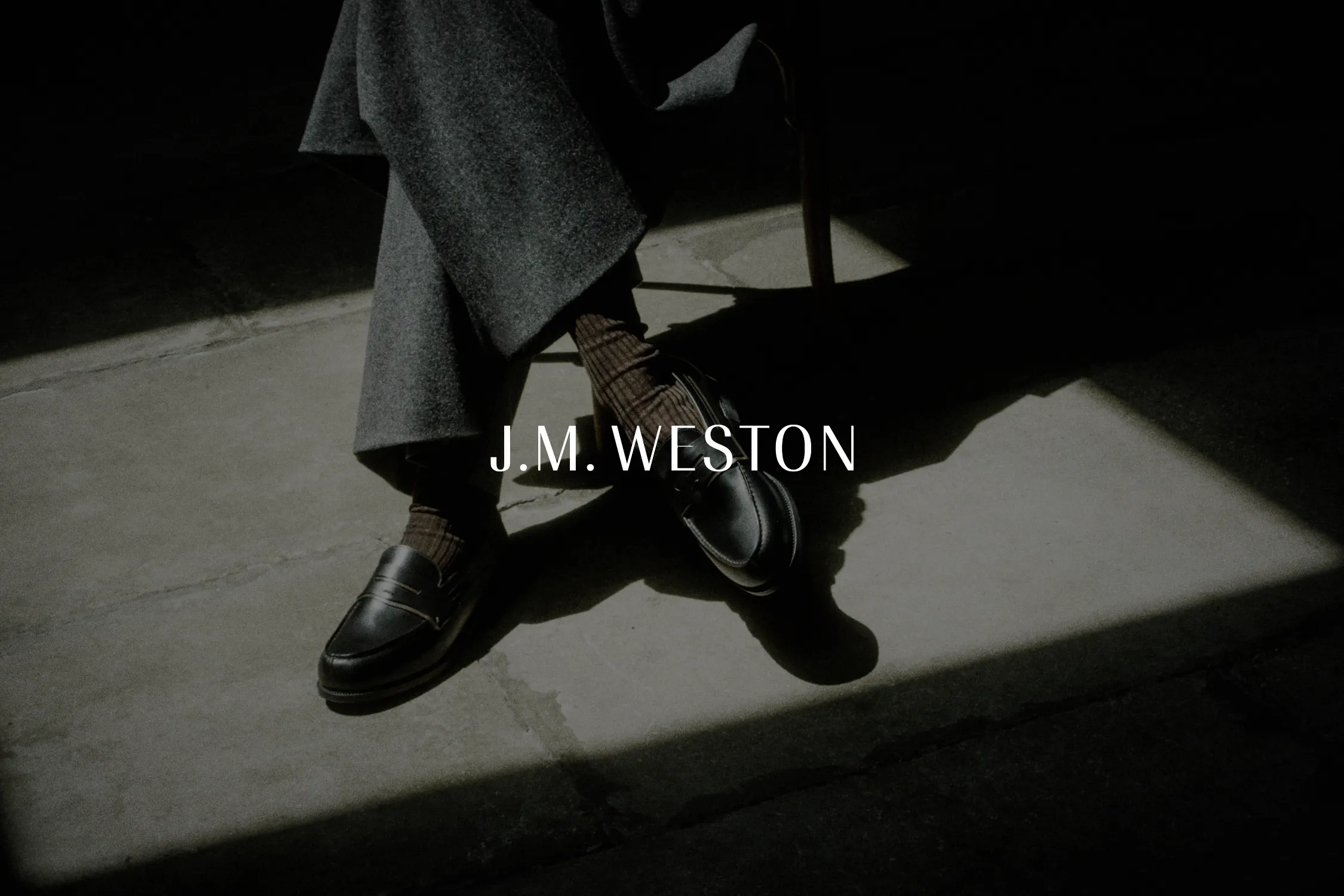 JM Weston est une marque francaise de luxe qui vend des chaussures