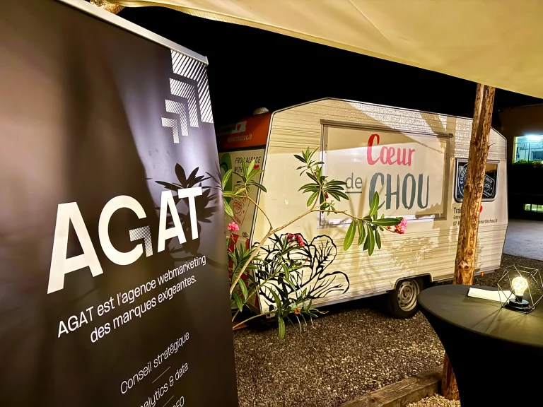 Le foodtruck Cœur de Chou et le kakémono AGAT pendant l'Afterwork Gourmand